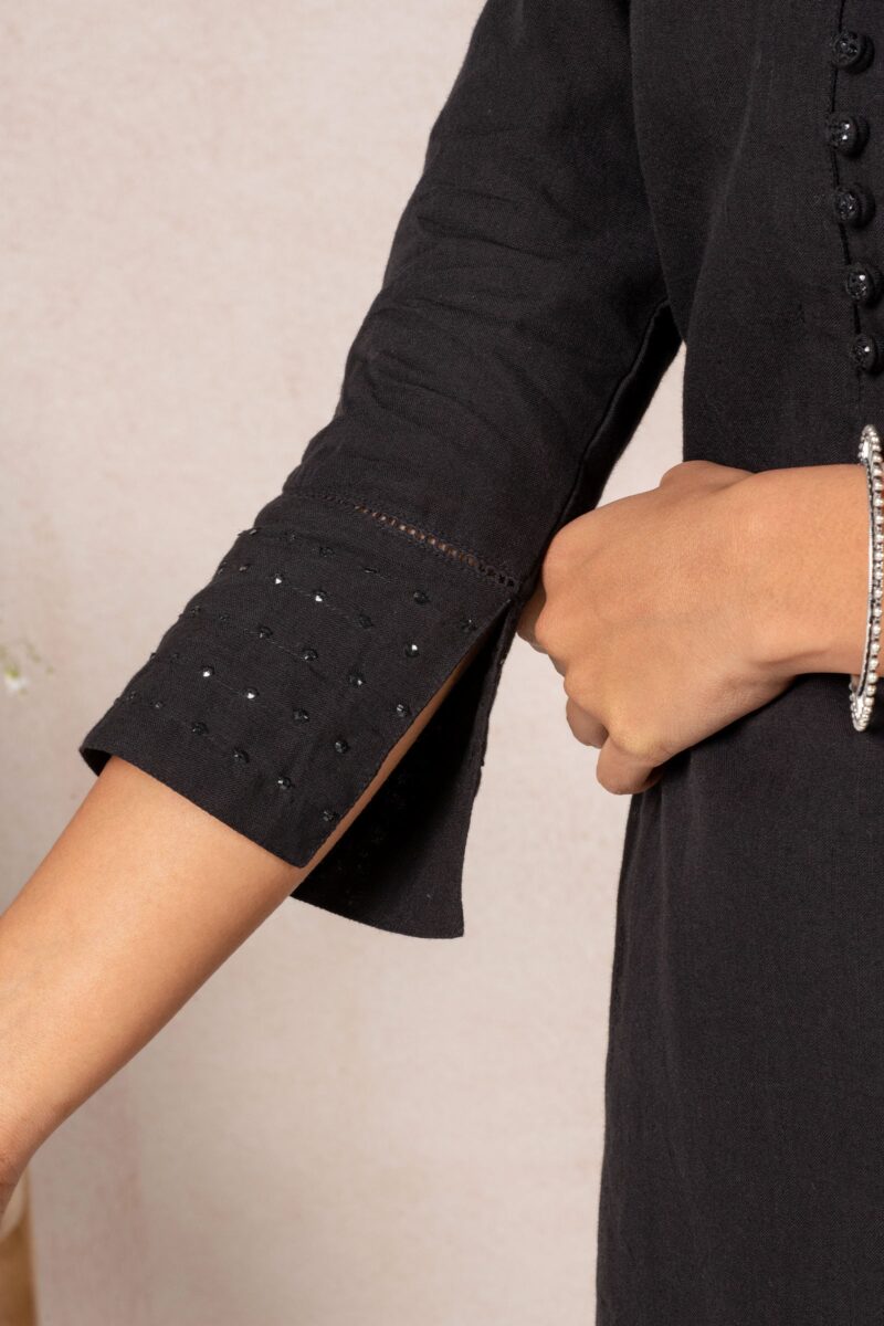 Nasrine Mehnaz Handloom Kurta - Image 5