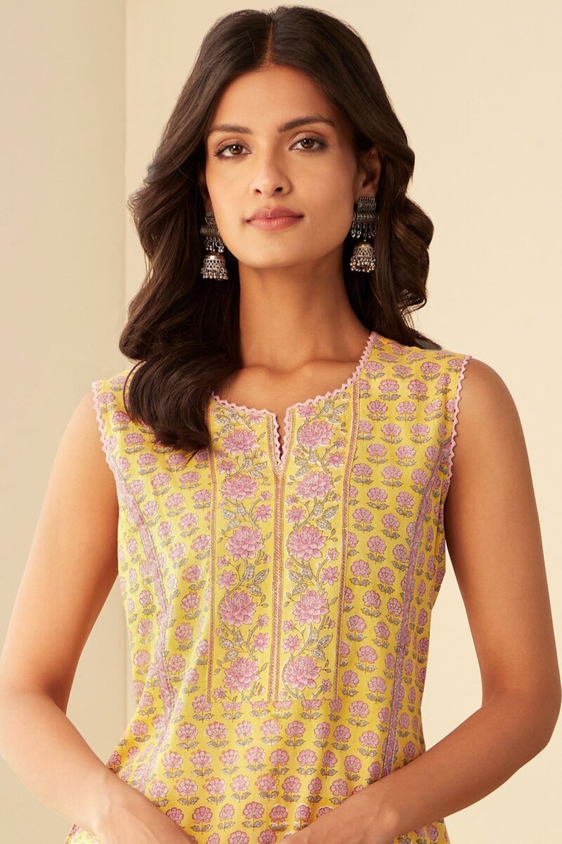 Rosheen Nikhat Sanganeri Kurta - Image 2