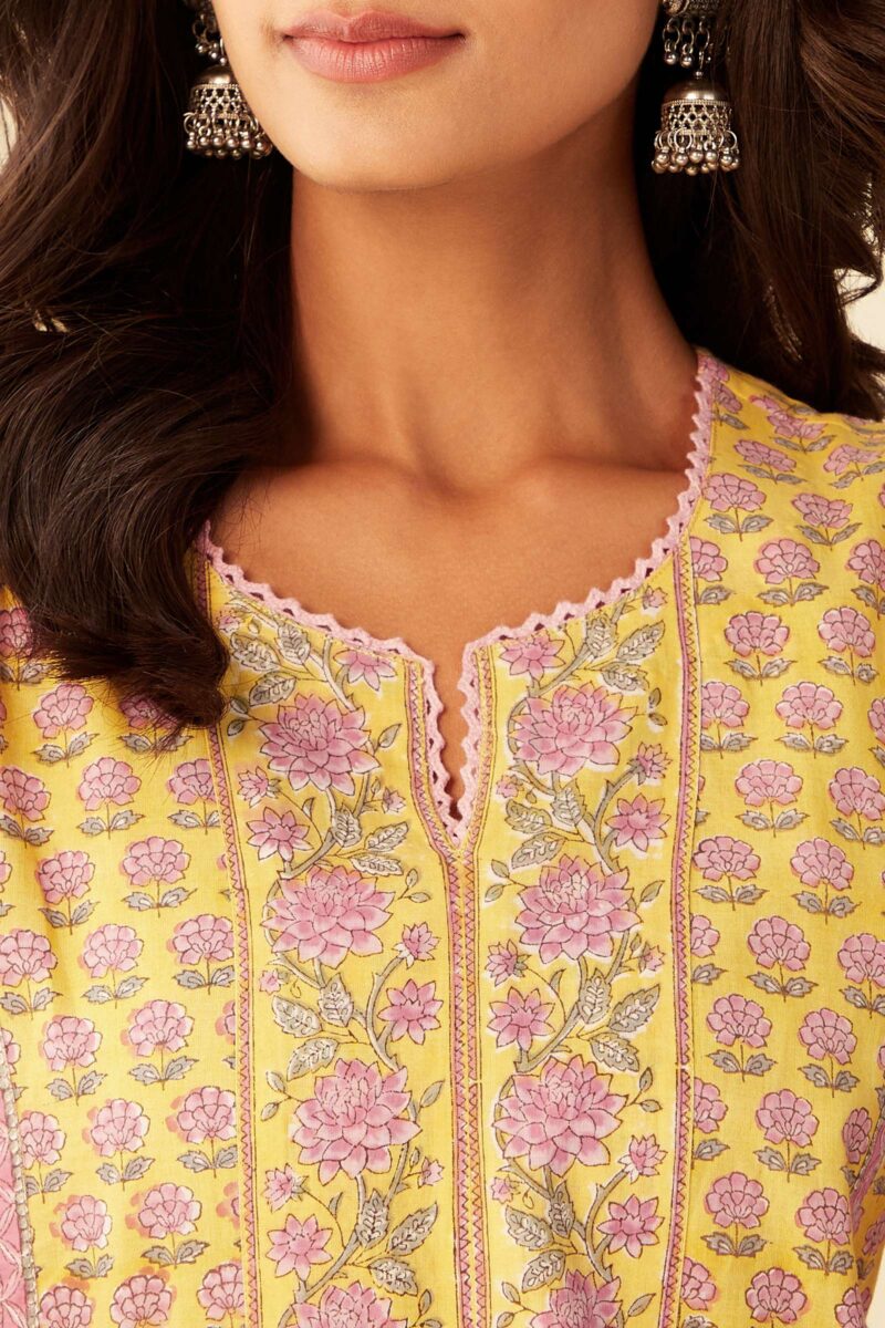 Rosheen Nikhat Sanganeri Kurta - Image 4