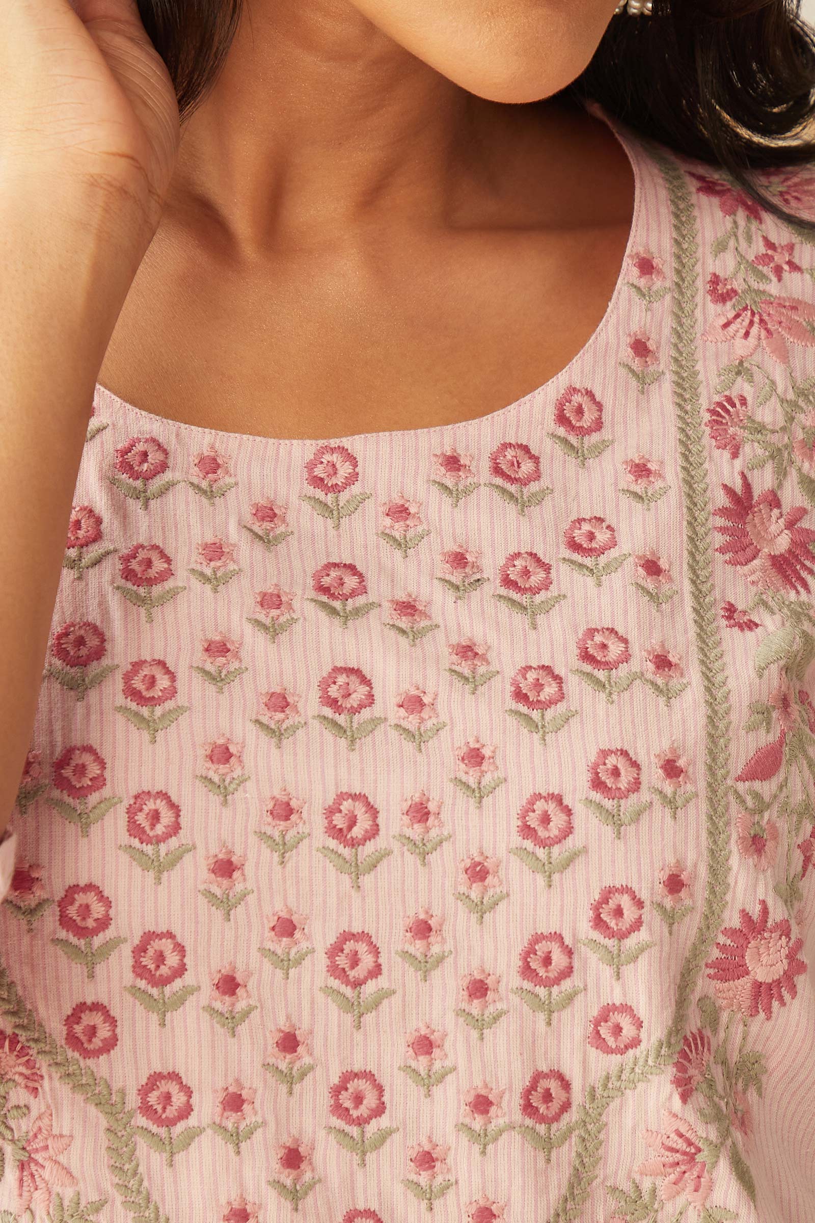 Naadirah Jia Pink Kurta - Image 5