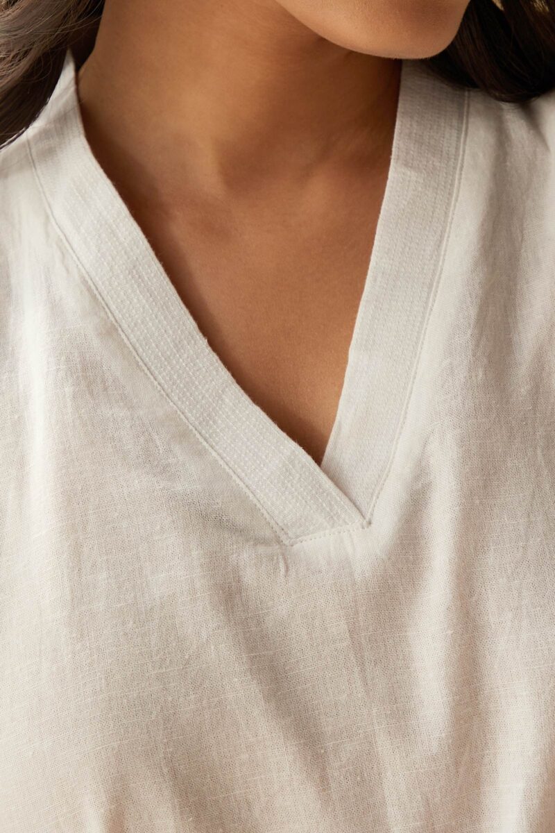 Roza Seher White Kurta - Image 3