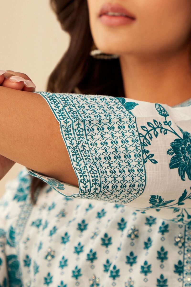 Rosheen Zenia Sanganeri Kurta - Image 3