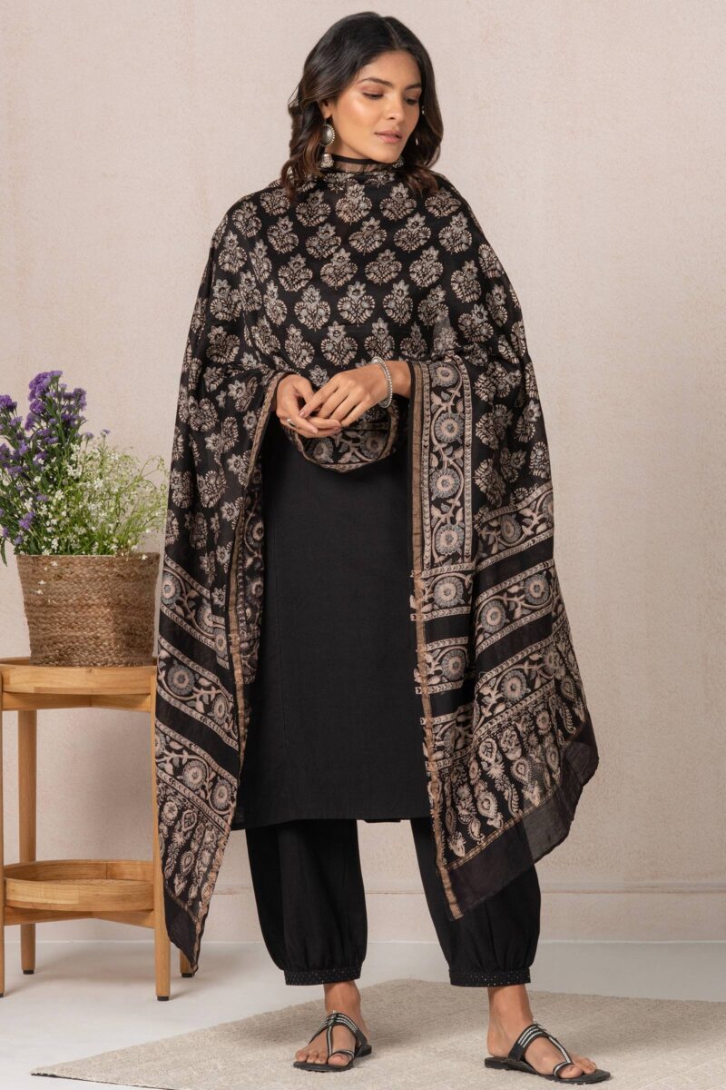 Nasrine Mehnaz Handloom Kurta - Image 8