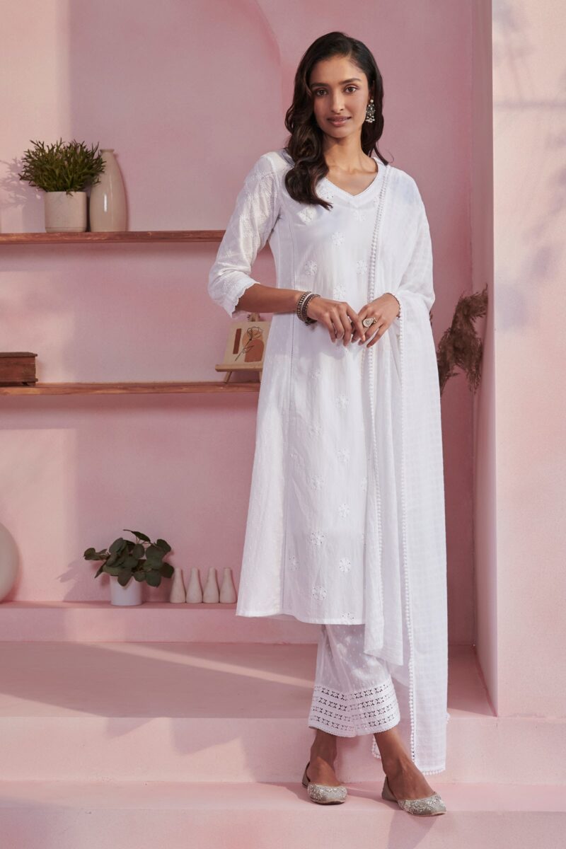 Raahat Sameera White Schiffli Kurta - Image 4