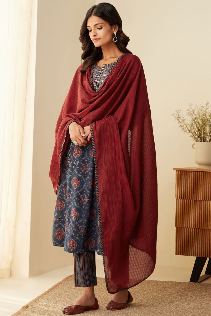 Sehra Zoya Ajrak Kurta - Image 7