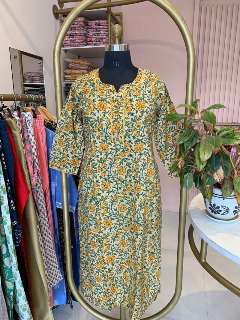"Kiran" Hand Block Printed Laced Cotton kurta - Image 5