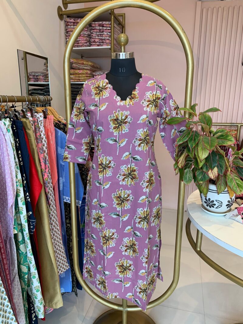"Shifa" Hand Block Printed Scalloped Cotton kurta - Image 2