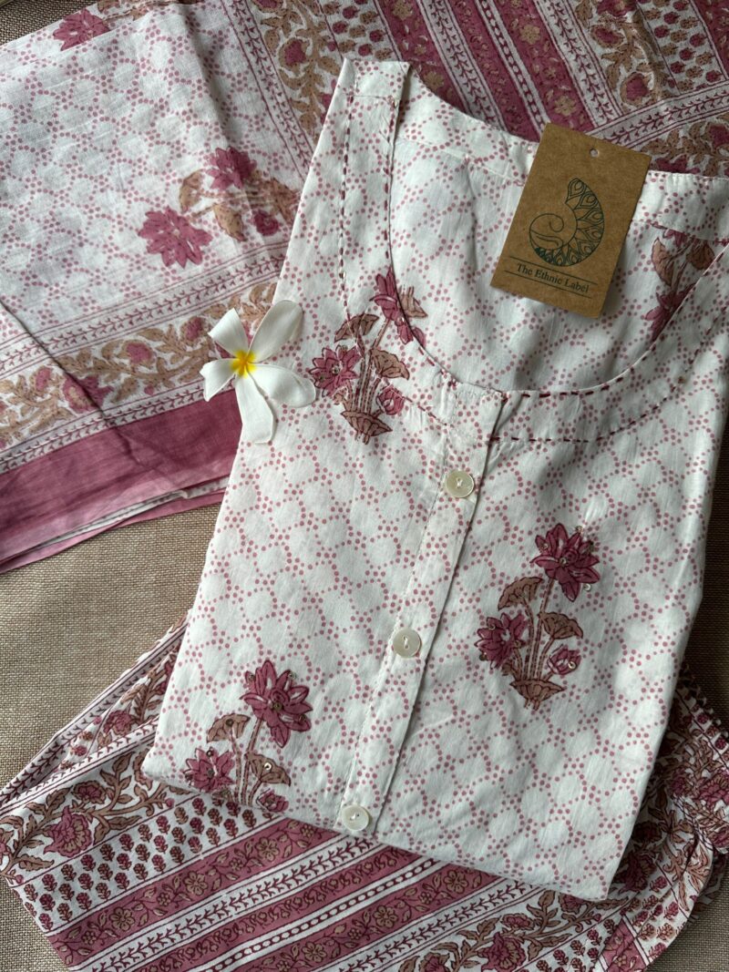 "Nazma" Cotton A line kurta set (3 pc) - Image 2