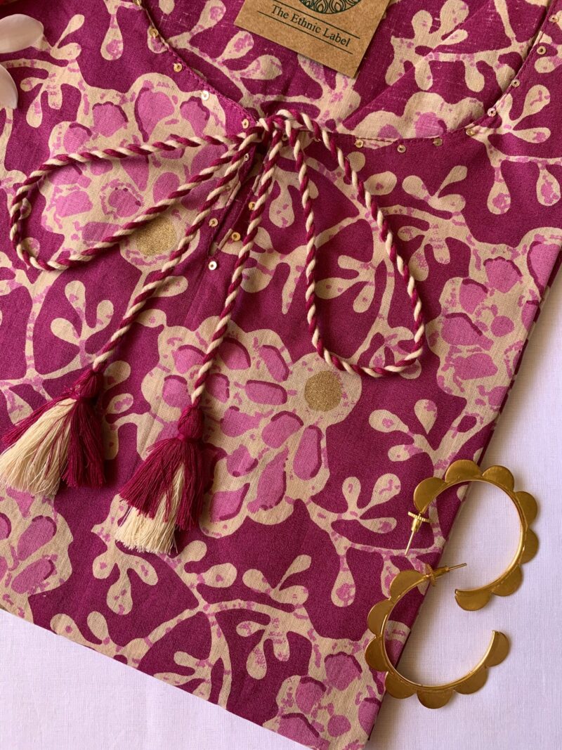 "Amaranthus" Embellish Floral Tassel Cotton Kurta - Image 2